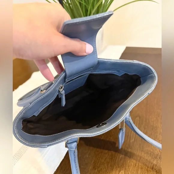 Coach Vintage Blue Bonnie Cashin Linen/Leather Shoulder Bag - Picture 6 of 7